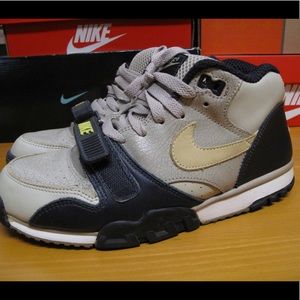 nike air trainer 1